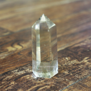 منشور کوارتز شفاف (Clear Quartz Tower)
