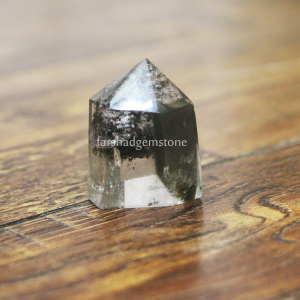 منشور کوارتز فانتوم (Phantom Quartz Tower)